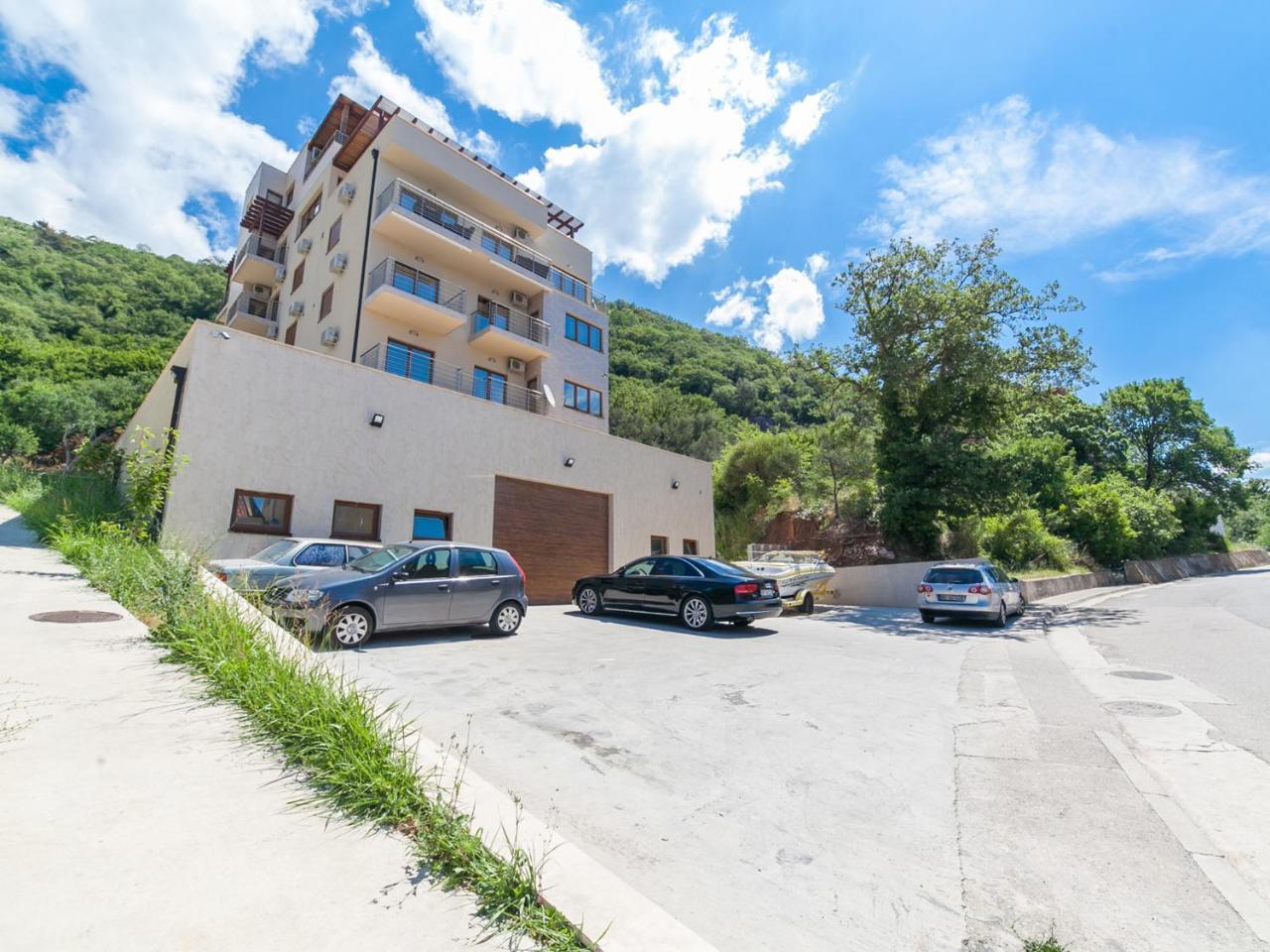 Welcome Apartments Petrovac Buitenkant foto